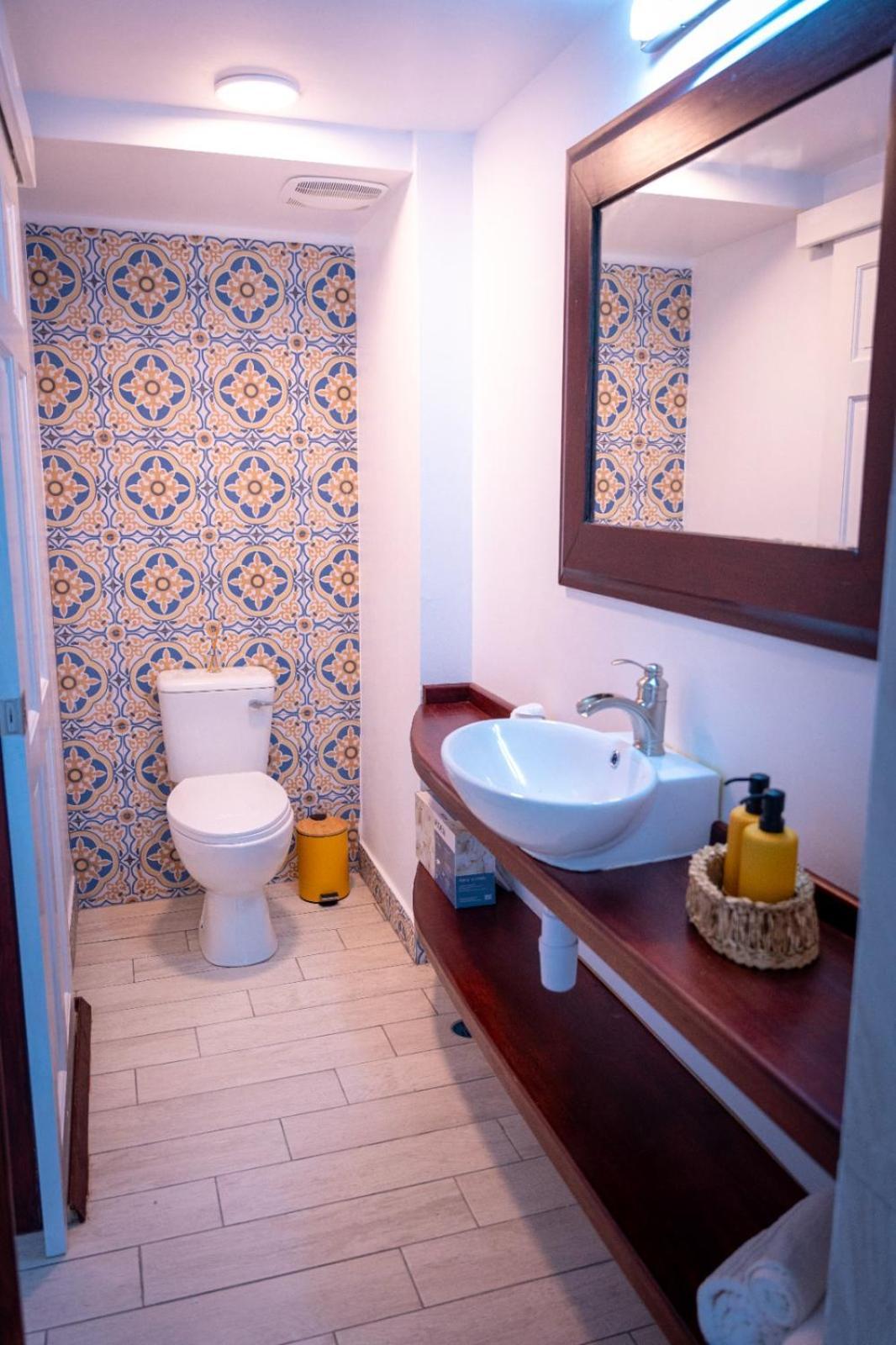 Villa Copthall Trafalgar Extérieur photo